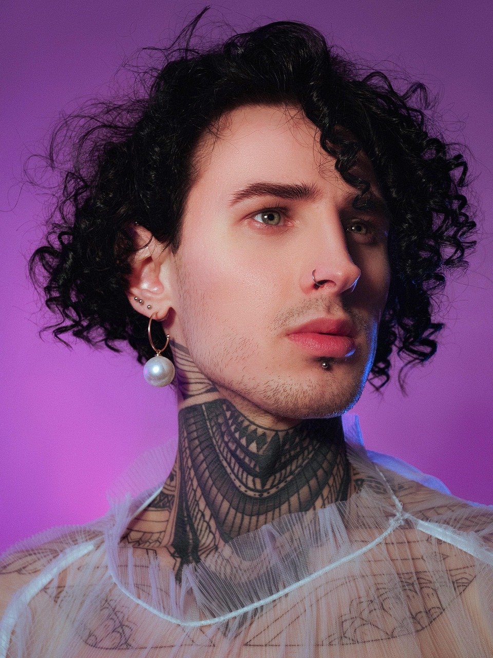 贅沢温泉旅で楽しむ癒し夫婦プランとは？